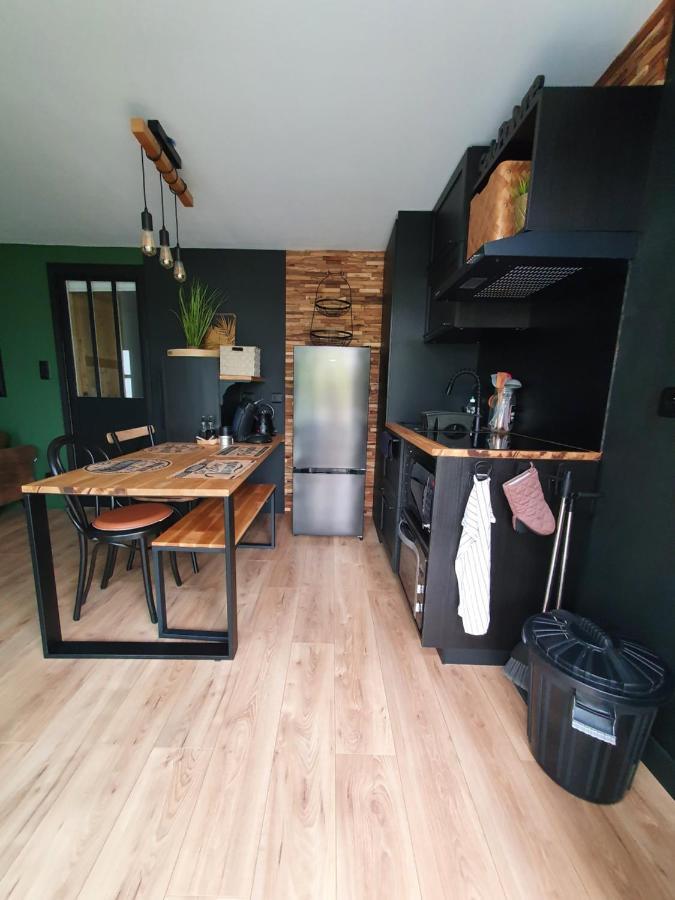 Jungle Apartment Mios Ngoại thất bức ảnh